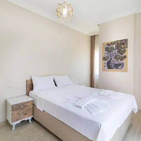 Kamelya Selimiye * 무글라