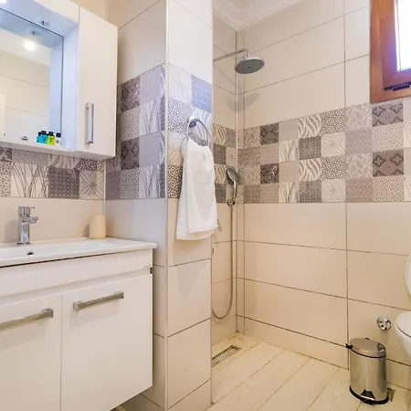 Kamelya Selimiye * 무글라